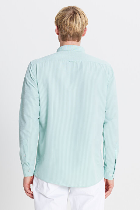 Tailored Slim Fit Dar Kesim Düğmeli Yaka Gofre Desenli Mint Gömlek resmi