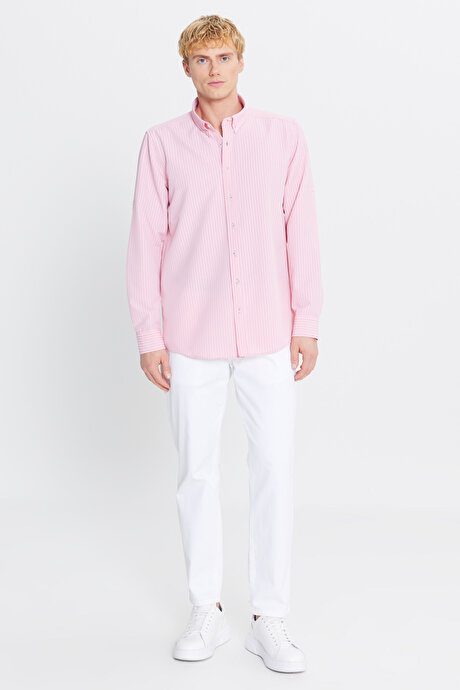 Tailored Slim Fit Dar Kesim Düğmeli Yaka Gofre Desenli Pembe Gömlek resmi