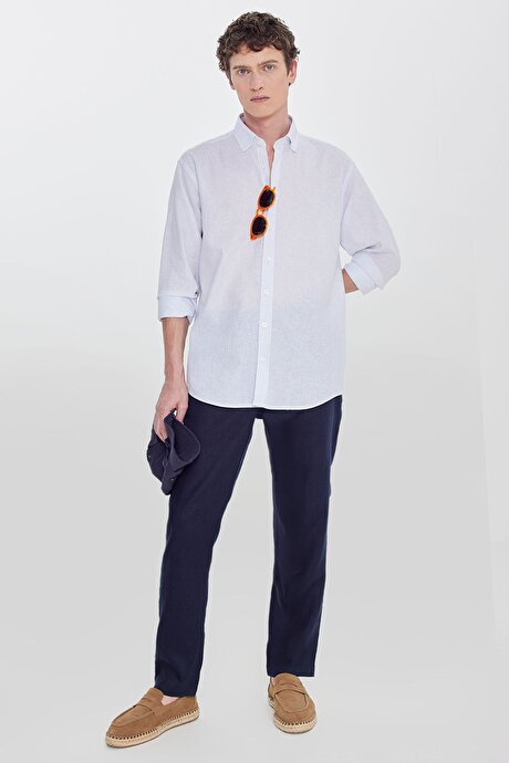 Keten Slim Fit Dar Kesim Düğmeli Yaka Çizgili Beyaz-Açık Mavi Gömlek resmi