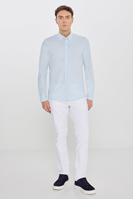 360 Her Yöne Esneyen Pamuklu Tailored Slim Fit Dar Kesim Düğmeli Yaka Örme Mavi Gömlek resmi