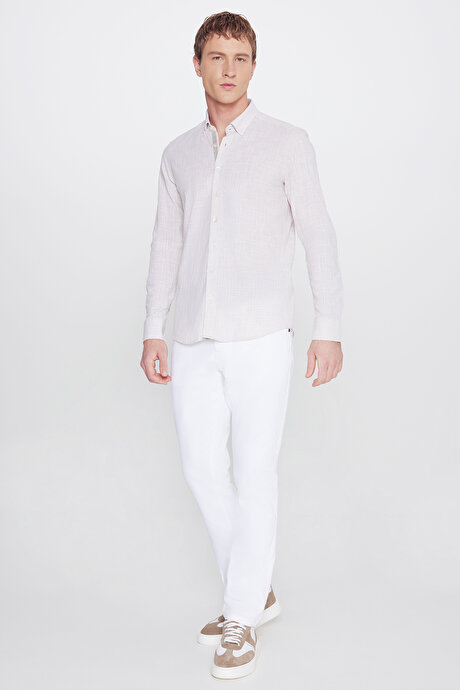 Slim Fit Dar Kesim Düğmeli Yaka Armürlü Bej Gömlek resmi
