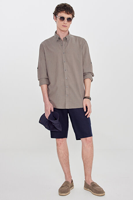 Pamuklu Keten Comfort Fit Düğmeli Yaka Çizgili Haki Gömlek resmi