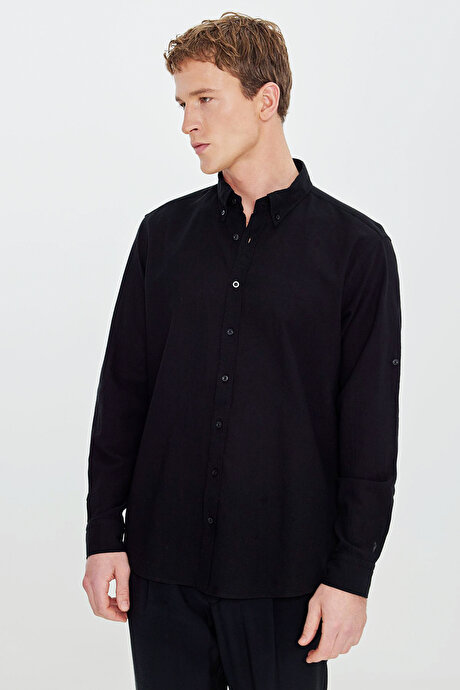 Pamuklu Keten Comfort Fit Düğmeli Yaka Çizgili Siyah Gömlek resmi