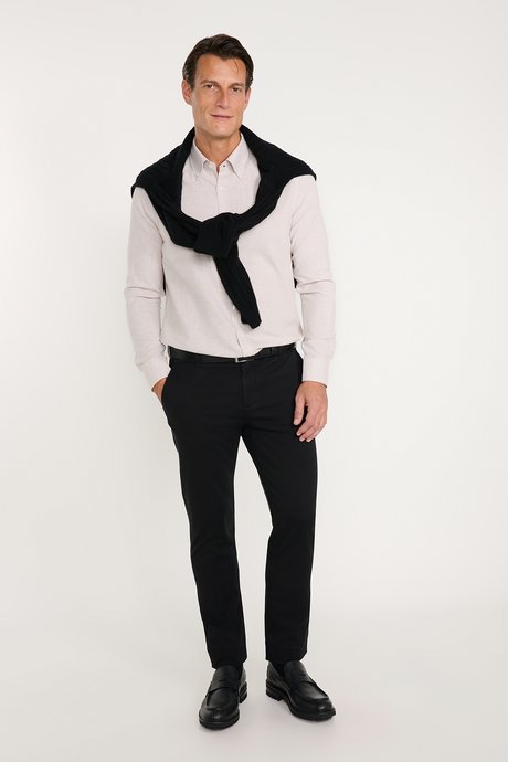 Pamuklu Slim Fit Dar Kesim Düğmeli Yaka Bej Gömlek resmi