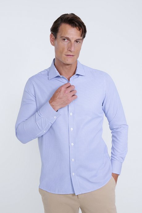 Pamuklu Slim Fit Dar Kesim Klasik Yaka Çizgili Lacivert-Beyaz Gömlek resmi