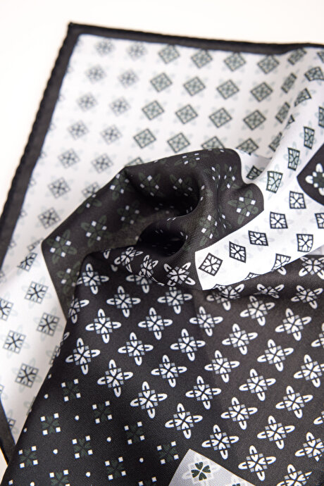 Desenli Siyah-Haki Mendil resmi