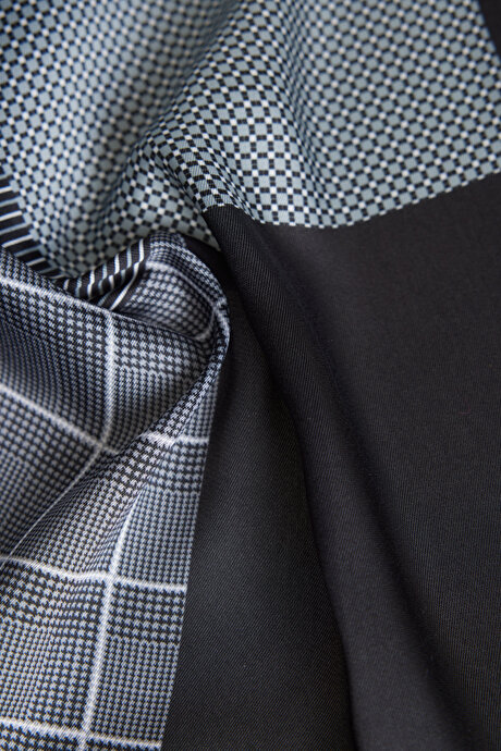 Desenli Gri Mendil resmi