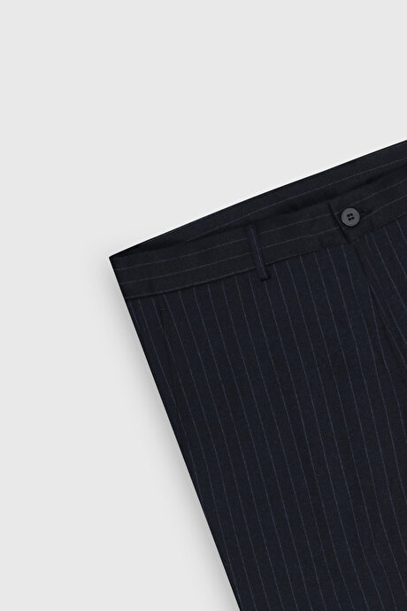 Slim Fit Dar Kesim Mono Yaka Çizgili Torba Cepli Lacivert-Gri Takım Elbise resmi
