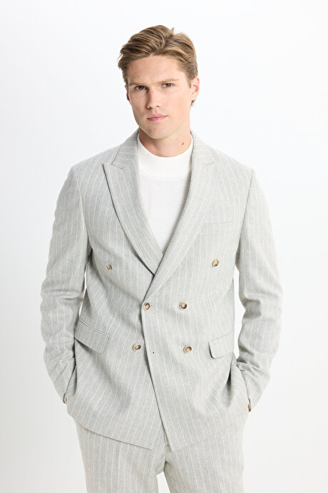 Yünlü Slim Fit Dar Kesim Kırlangıç Yaka Çizgili Kapak Cepli Açık Gri Takım Elbise resmi