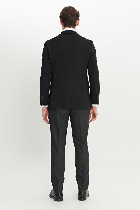 Slim Fit Dar Kesim Mono Yaka Balıksırtı Desenli Kapak Cepli Yelekli Siyah-Antrasit Yelekli Takım Elbise resmi