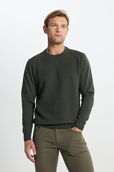 Pamuklu Standart Fit Normal Kesim Bisiklet Yaka Jakarlı Triko Haki Kazak resmi