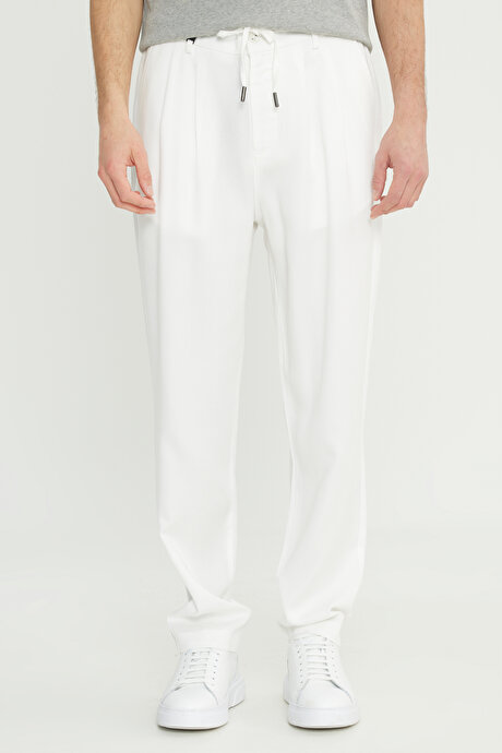 Yumuşak Dokulu Slim Fit Dar Kesim Beli Bağlamalı Yan Cepli Diagonal Desenli Ekru Pantolon resmi