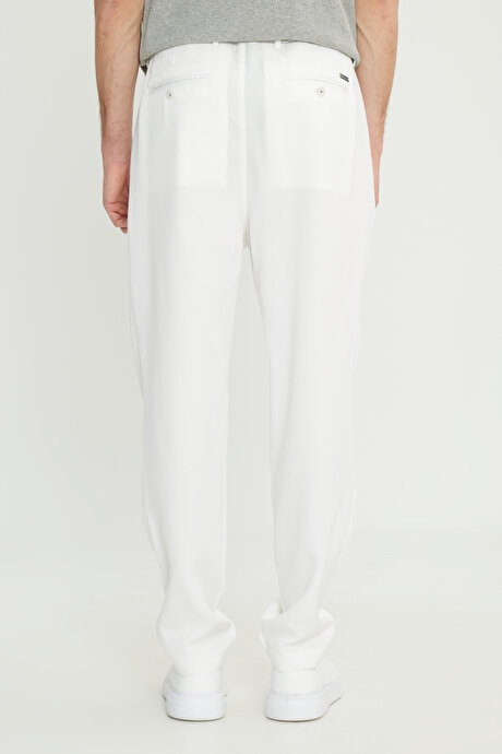 Yumuşak Dokulu Slim Fit Dar Kesim Beli Bağlamalı Yan Cepli Diagonal Desenli Ekru Pantolon resmi