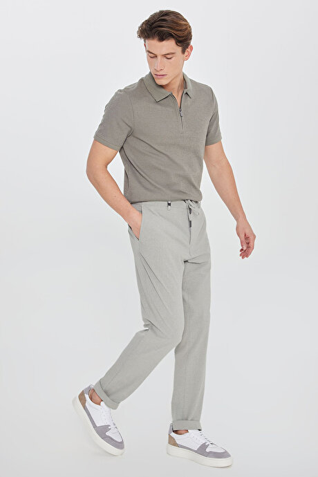 Slim Fit Dar Kesim Beli Bağlamalı Gofre Desenli Yan Cep Casual Gri Pantolon resmi