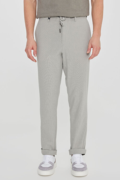 Slim Fit Dar Kesim Beli Bağlamalı Gofre Desenli Yan Cep Casual Gri Pantolon resmi