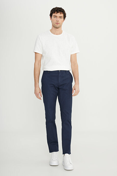 Pamuklu Slim Fit Dar Kesim Yan Cepli Armürlü Esnek Casual Lacivert Pantolon resmi