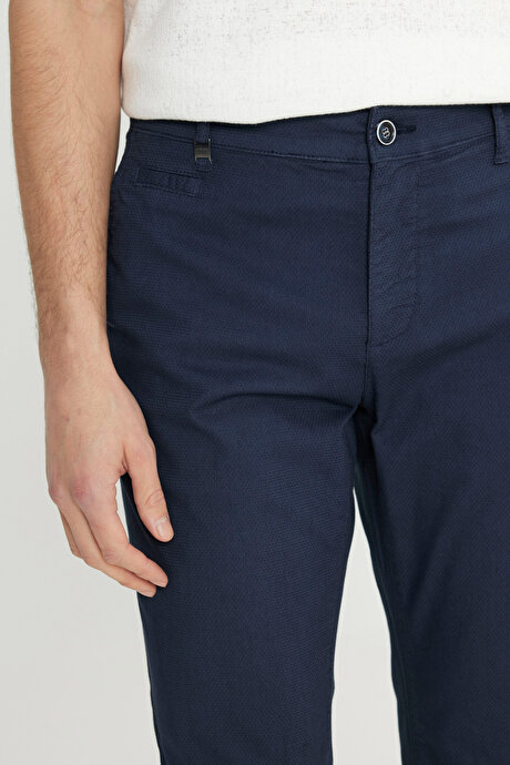 Pamuklu Slim Fit Dar Kesim Yan Cepli Armürlü Esnek Casual Lacivert Pantolon resmi