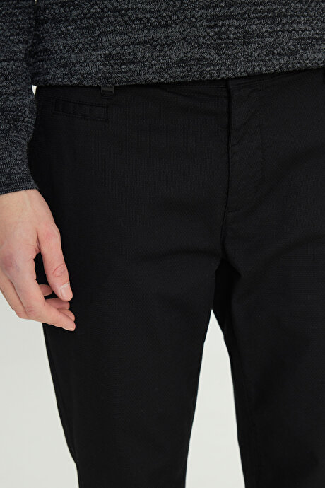Pamuklu Slim Fit Dar Kesim Yan Cepli Armürlü Esnek Casual Siyah Pantolon resmi