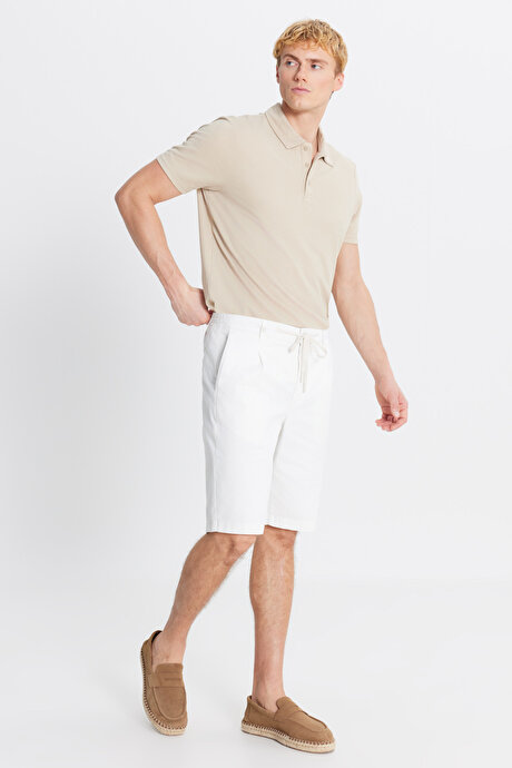 Pamuklu Slim Fit Dar Kesim Beli Bağlamalı Yan Cepli Esnek Beyaz Şort resmi