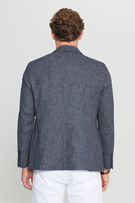 Regular Fit Normal Kesim Mono Yaka Kapak Cepli Armürlü Blazer Lacivert Ceket resmi