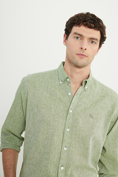 %100 Keten Comfort Fit Rahat Kesim Düğmeli Yaka Yeşil Gömlek resmi