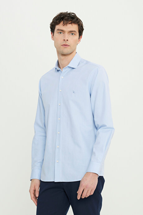 %100 Pamuk Regular Fit Normal Kesim Küçük İtalyan Yaka Armürlü Mavi Gömlek resmi