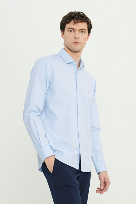 %100 Pamuk Regular Fit Normal Kesim Küçük İtalyan Yaka Armürlü Mavi Gömlek resmi