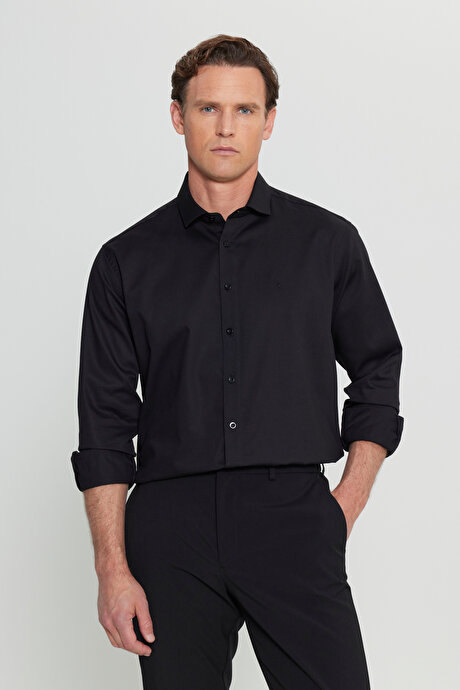 %100 Pamuk Regular Fit Normal Kesim Küçük İtalyan Yaka Armürlü Siyah Gömlek resmi