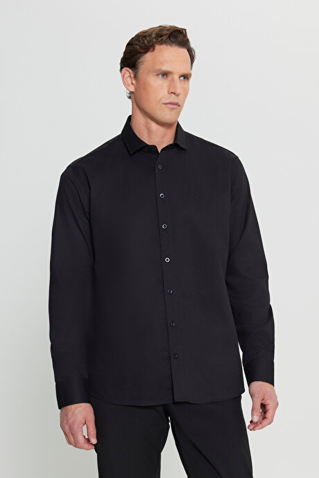 %100 Pamuk Regular Fit Normal Kesim Küçük İtalyan Yaka Armürlü Siyah Gömlek resmi