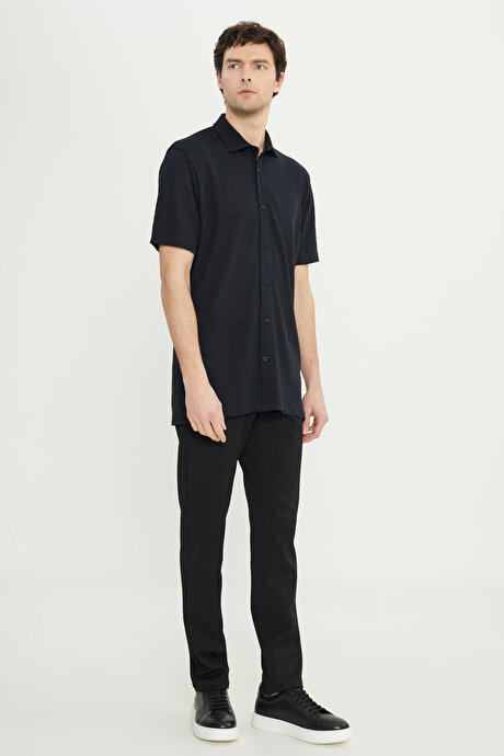 Pamuklu Comfort Fit Rahat Kesim Klasik Yaka Örme Siyah Gömlek resmi