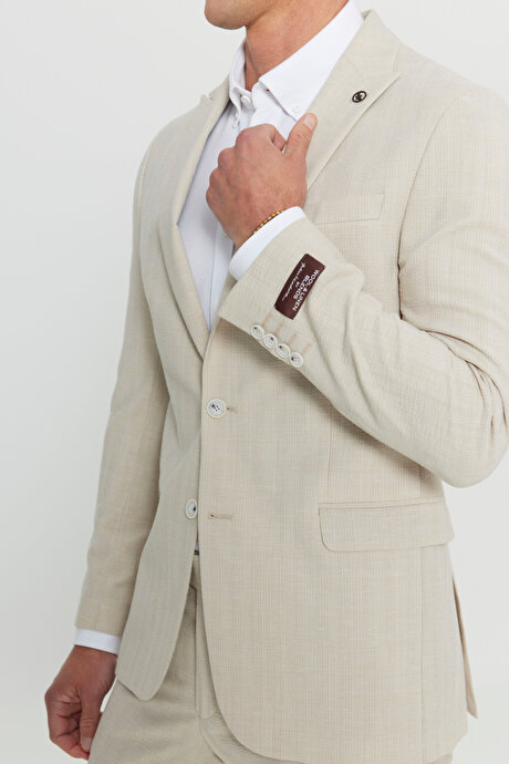 Yünlü Slim Fit Dar Kesim Kırlangıç Yaka Ekose Gofre Desenli Kapak Cepli Bej Takım Elbise resmi