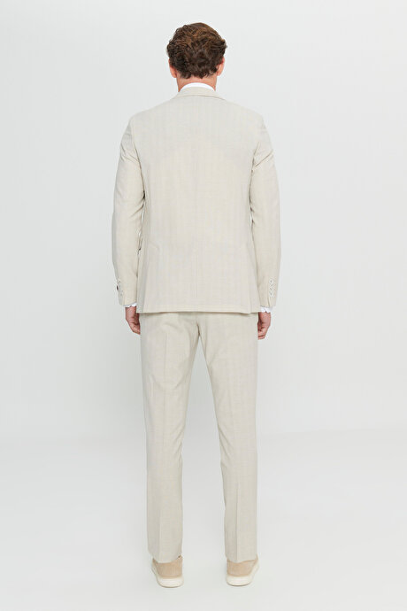 Yünlü Slim Fit Dar Kesim Kırlangıç Yaka Ekose Gofre Desenli Kapak Cepli Bej Takım Elbise resmi