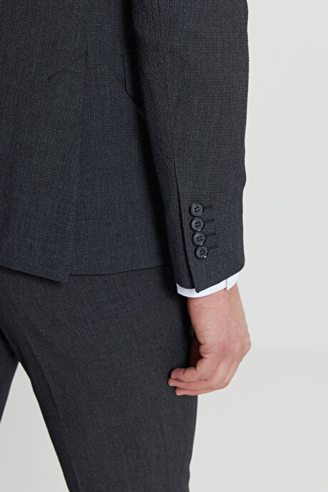 Slim Fit Dar Kesim Kırlangıç Yaka Ekose Gofre Desenli Kapak Cepli Esnek Kruvaze Antrasit Takım Elbise resmi