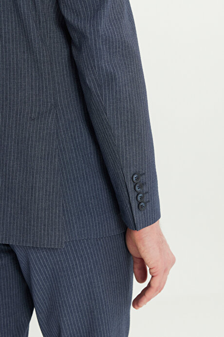 Ekstra Slim Fit Dar Kesim Çizgili Gofre Desenli Kırlangıç Yaka Lacivert Takım Elbise resmi