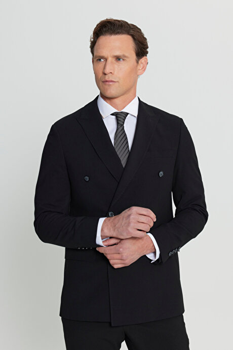 Slim Fit Dar Kesim Kırlangıç Yaka Gofre Desenli Kapak Cepli Siyah Takım Elbise resmi