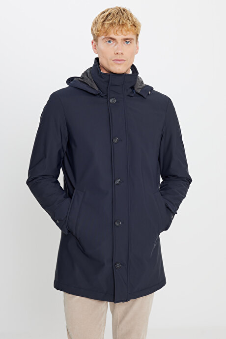 Standart Fit Normal Kesim Kapüşon Çıkmalı Dik Yaka Çıtçıtlı Yan Cepli Lacivert Kaban resmi