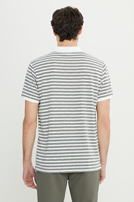 Slim Fit Dar Kesim Polo Yaka Esnek Beyaz-Gri Tişört resmi