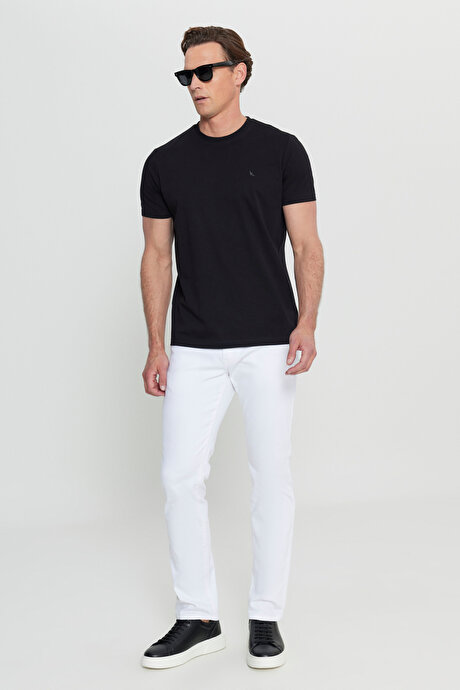 Pamuklu Slim Fit Dar Kesim Bisiklet Yaka Siyah Tişört resmi
