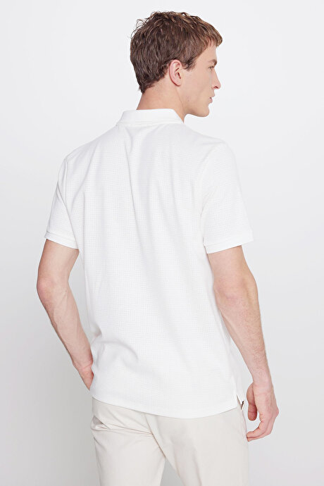 Pamuklu Slim Fit Dar Kesim Polo Yaka Jakarlı Esnek Ekru Tişört resmi