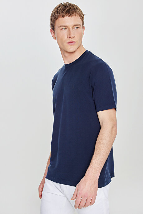 Yumuşak Dokulu Slim Fit Dar Kesim Polo Yaka Esnek Lacivert Tişört resmi