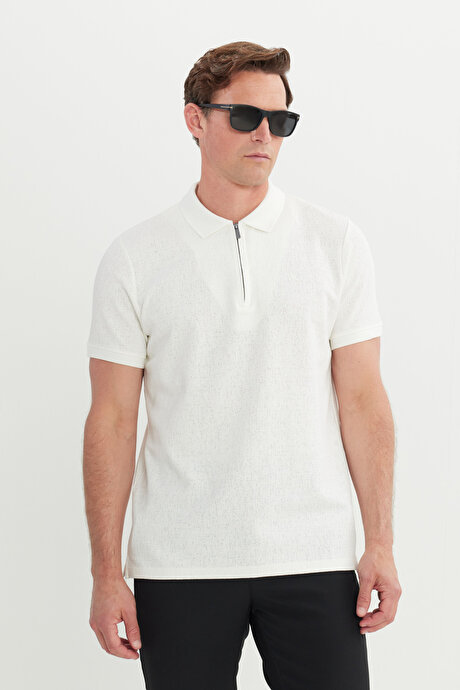 Pamuklu Slim Fit Dar Kesim Jakarlı Polo Yaka Ekru Tişört resmi