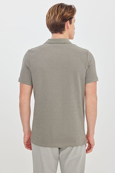 Pamuklu Slim Fit Dar Kesim Jakarlı Polo Yaka Haki Tişört resmi