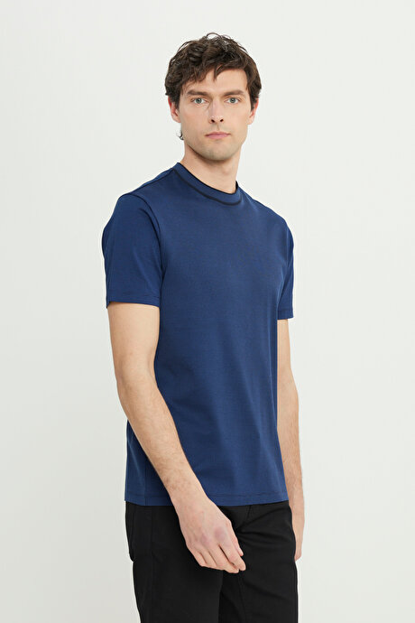 %100 Pamuk Slim Fit Dar Kesim Bisiklet Yaka Jakarlı Lacivert Tişört resmi
