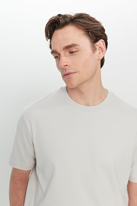 %100 Pamuk Modern Fit Rahat Kesim Bisiklet Yaka Taş Tişört resmi