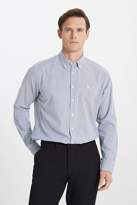 %100 Pamuk Oxford Regular Fit Geniş Kesim Düğmeli Yaka Kareli Siyah-Beyaz Gömlek resmi