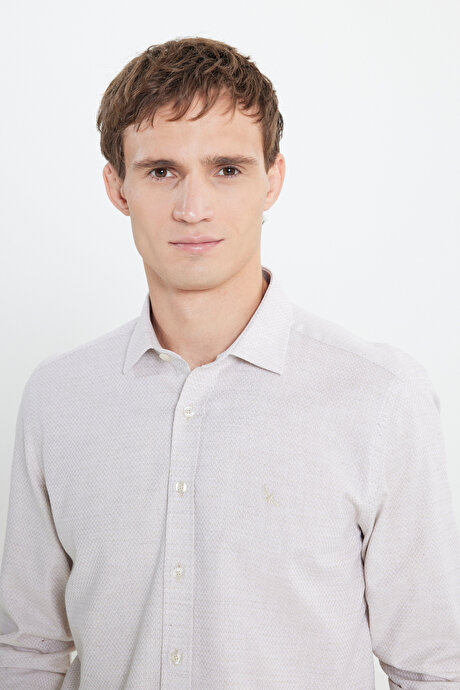 %100 Pamuk Oxford Slim Fit Dar Kesim Klasik Yaka Balıksırtı Desenli Bej Gömlek resmi