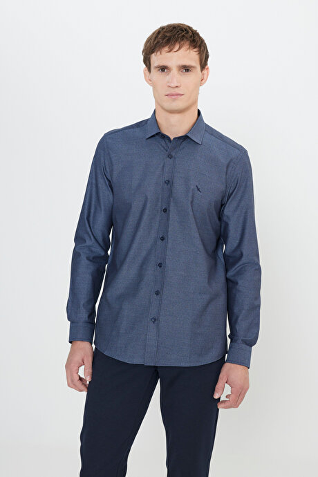 %100 Pamuk Slim Fit Dar Kesim Klasik Yaka Armürlü Lacivert Gömlek resmi