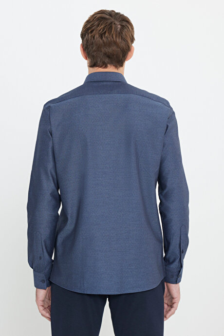 %100 Pamuk Slim Fit Dar Kesim Klasik Yaka Armürlü Lacivert Gömlek resmi