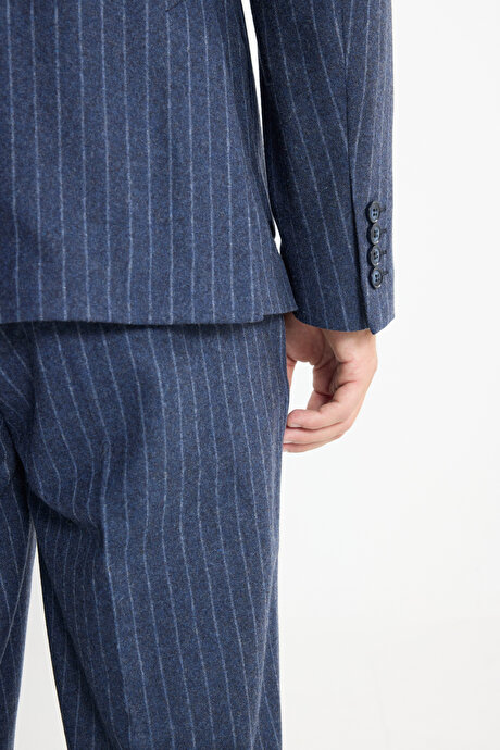 Yünlü Sıcak Tutan Slim Fit Dar Kesim Kırlangıç Yaka Kapak Cepli Çizgili Mavi Takım Elbise resmi