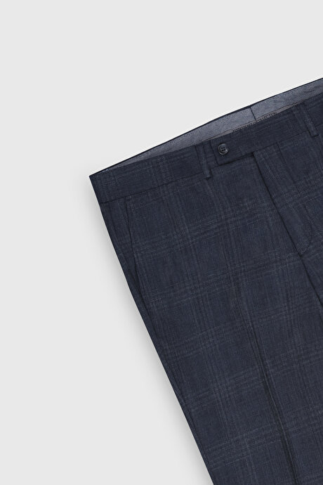 %100 Yün Slim Fit Dar Kesim Kırlangıç Yaka Kareli Kruvaze Lacivert Takım Elbise resmi